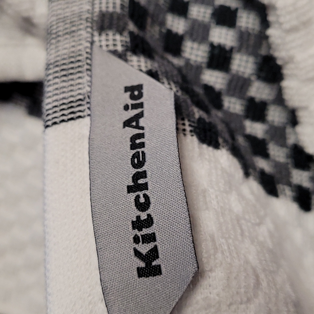 KitchenAid Towels - Picture 5 of 6
